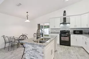 2744 Palm Isle Wy, Orlando, FL 32829 - Photo 7