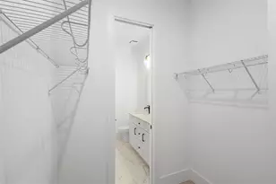 2137 Brighton Ln, Orlando, FL 32817 - Photo 17