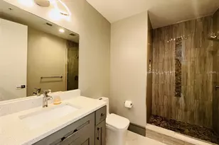 150 E Robinson St, Orlando, FL 32801 - Photo 19