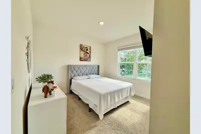 2033 E Gloria Drive, Deltona, FL 32725 - Photo 11