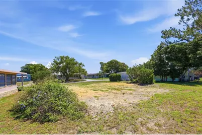 1223 Nassau Circle, Tavares, FL 32778 - Photo 11