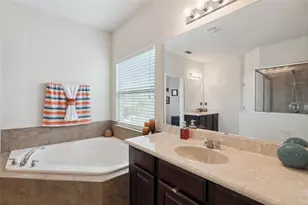 4750 Cypress Forest Ln, Saint Cloud, FL 34772 - Photo 19
