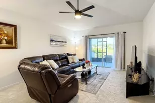 643 Samuel Pl, Davenport, FL 33837 - Photo 13