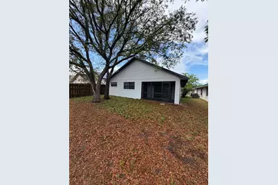 4351 Sandhurst Drive, Orlando, FL 32817 - Photo 3