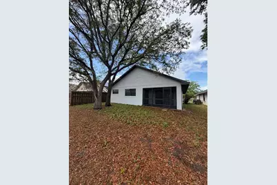 4351 Sandhurst Drive, Orlando, FL 32817 - Photo 5