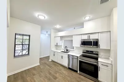 4351 Sandhurst Drive, Orlando, FL 32817 - Photo 7