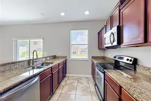 11056 Savannah Landing Cir, Orlando, FL 32832 - Photo 15