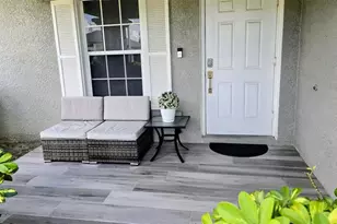 706 NW 1st Ln, Cape Coral, FL 33993 - Photo 3