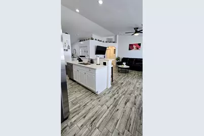 706 NW 1st Lane, Cape Coral, FL 33993 - Photo 9