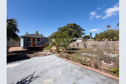 5005 Tangerine Avenue S, Gulfport, FL 33707 - Photo 5