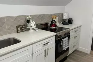 860 Magnolia Ave, Daytona Beach, FL 32114 - Photo 3