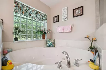 16230 NW 53rd Street, Morriston, FL 32668 - Photo 23