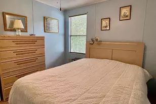 36335 Bonney Dr, Zephyrhills, FL 33541 - Photo 19