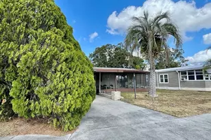 36335 Bonney Dr, Zephyrhills, FL 33541 - Photo 29