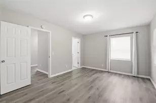 6014 S 6th St, Tampa, FL 33611 - Photo 29