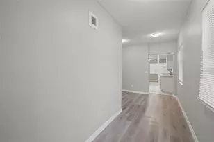 6014 S 6th St, Tampa, FL 33611 - Photo 19