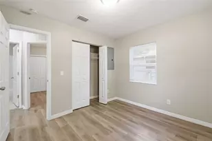 6014 S 6th St, Tampa, FL 33611 - Photo 23