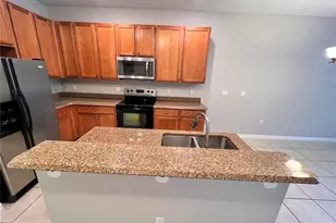2342 Aloha Bay Ct, Ocoee, FL 34761 - Photo 9