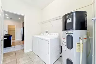 11143 Sycamore Woods Dr, Orlando, FL 32832 - Photo 57