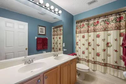 423 Sycamore Springs Street, Debary, FL 32713 - Photo 17