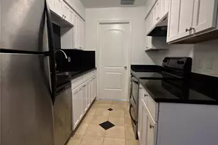 517 S Hyer Ave, Orlando, FL 32801 - Photo 3