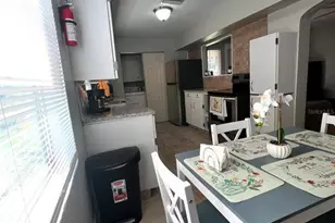 3910 E Ellicott St, Tampa, FL 33610 - Photo 5