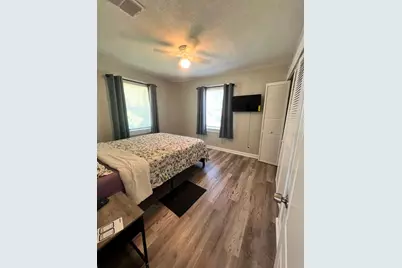 3910 E Ellicott Street, Tampa, FL 33610 - Photo 13