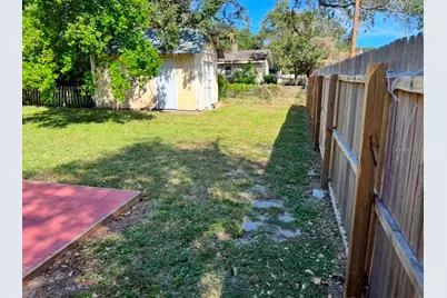 3910 E Ellicott Street, Tampa, FL 33610 - Photo 17