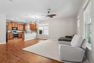 11822 Silverlake Park Dr, Windermere, FL 34786 - Photo 3