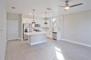 1800 Houston St, Kissimmee, FL 34743 - Photo 9