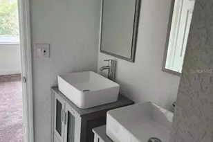 7516 Needle Leaf Pl, Tampa, FL 33617 - Photo 11
