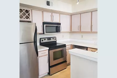 7280 Westpointe Boulevard #831, Orlando, FL 32835 - Photo 3