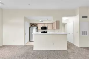 7280 Westpointe Blvd, Orlando, FL 32835 - Photo 9