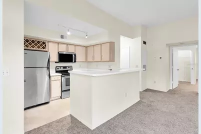 7280 Westpointe Boulevard #831, Orlando, FL 32835 - Photo 11