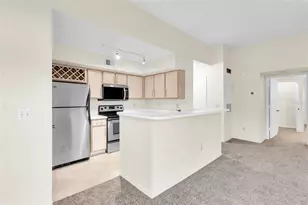 7280 Westpointe Blvd, Orlando, FL 32835 - Photo 11