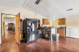 9085 Mercury Dr, Saint Cloud, FL 34773 - Photo 19
