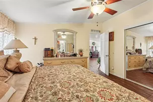 9085 Mercury Dr, Saint Cloud, FL 34773 - Photo 23