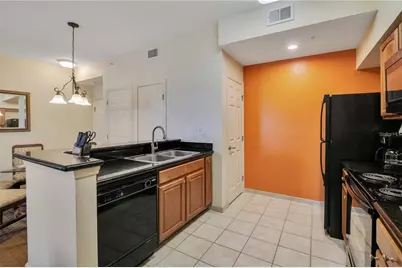8101 Resort Village Drive #3905, Orlando, FL 32821 - Photo 5
