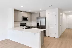 764 Preston Cv Dr, Saint Cloud, FL 34771 - Photo 3