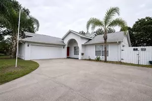 10520 Reagans Run Dr, Clermont, FL 34711 - Photo 1