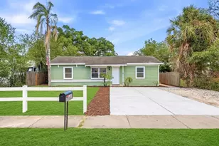 8403 N 46th St, Tampa, FL 33617 - Photo 3