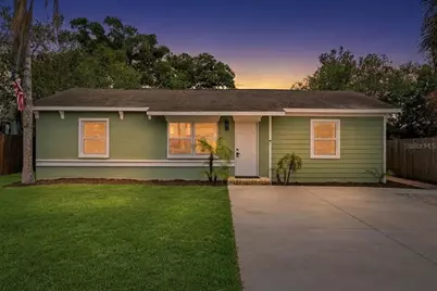 8403 N 46th Street, Tampa, FL 33617 - Photo 1