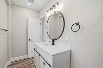 8403 N 46th Street, Tampa, FL 33617 - Photo 33