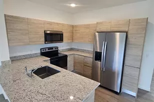 1201 Southstation Pl, Orlando, FL 32809 - Photo 9