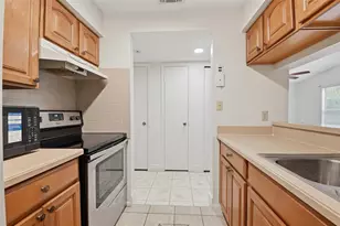 4800 S Semoran Blvd, Orlando, FL 32822 - Photo 9