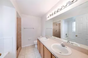 10109 Vista Cove Ln, Orlando, FL 32825 - Photo 9
