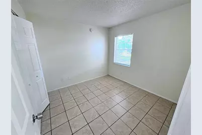 7177 E Bank Drive #102, Tampa, FL 33617 - Photo 7