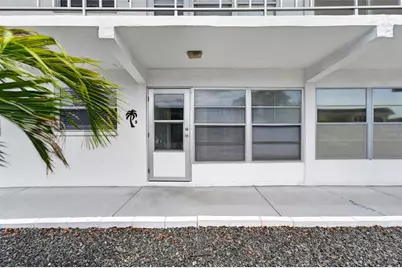 1221 Drew Street #A5, Clearwater, FL 33755 - Photo 5