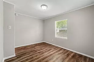 828 E 145th Ave, Tampa, FL 33613 - Photo 11