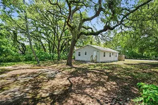 828 E 145th Ave, Tampa, FL 33613 - Photo 15